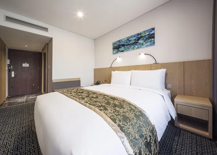 Voco Myeongdong By Ihg Hotel