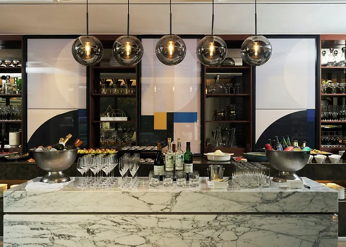 Hotel Voco Myeongdong By Ihg 4*